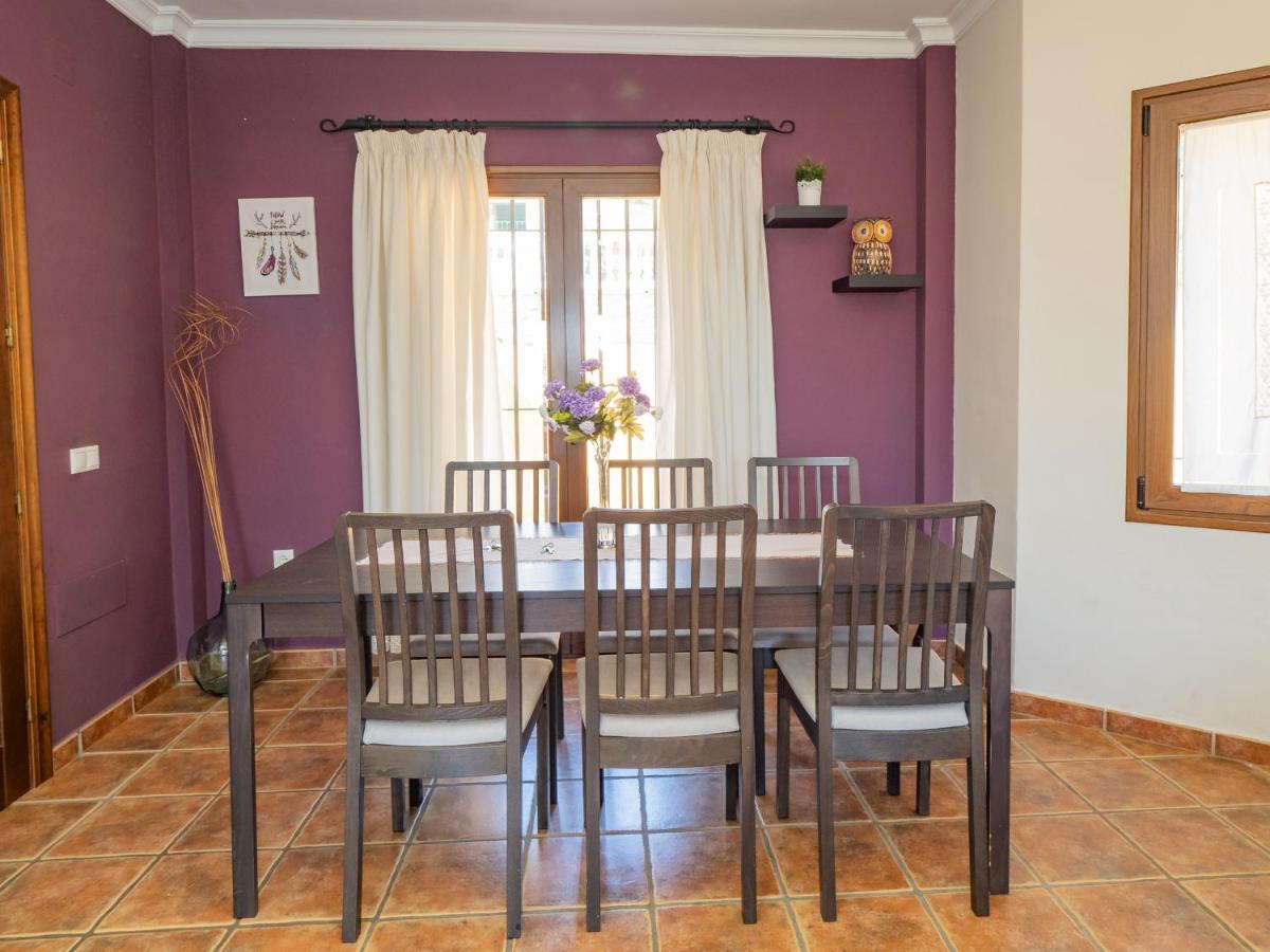 Cubo's La Era House Pueblo Villa