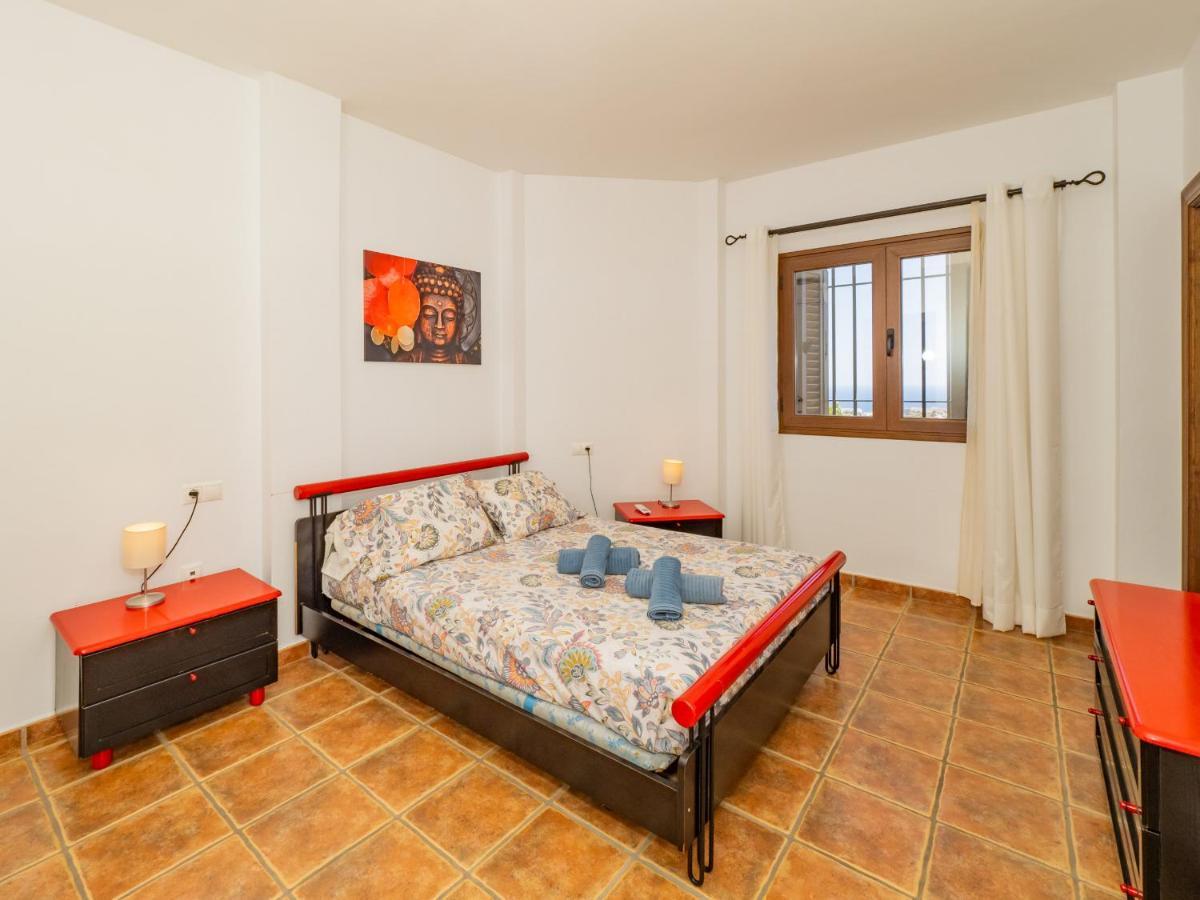 Cubo's La Era House Pueblo Villa